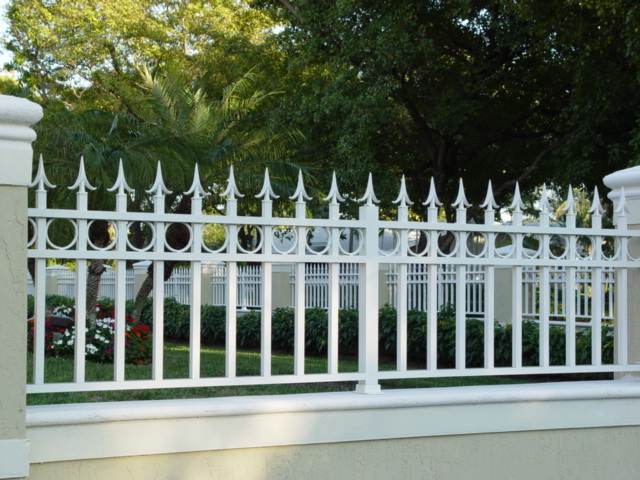 Garden Fences,Farm Fences,Fence,Privacy Fence,Wrought  Iron Fence,Picket Fences