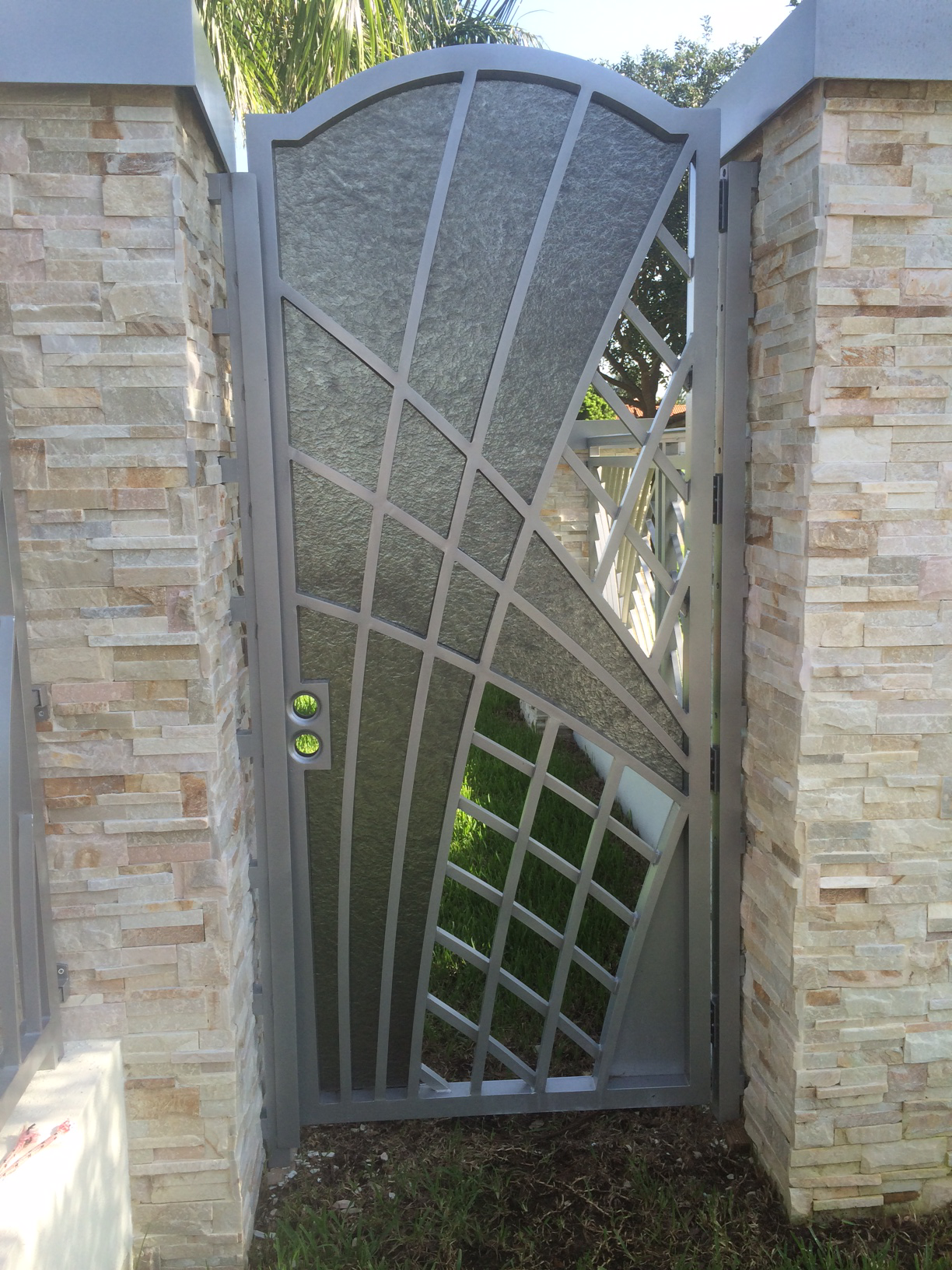 Simply Elegant Walk Thru Gate Tall Through Wide Evolution Walk Thru Gate Tall Through Wide Entry